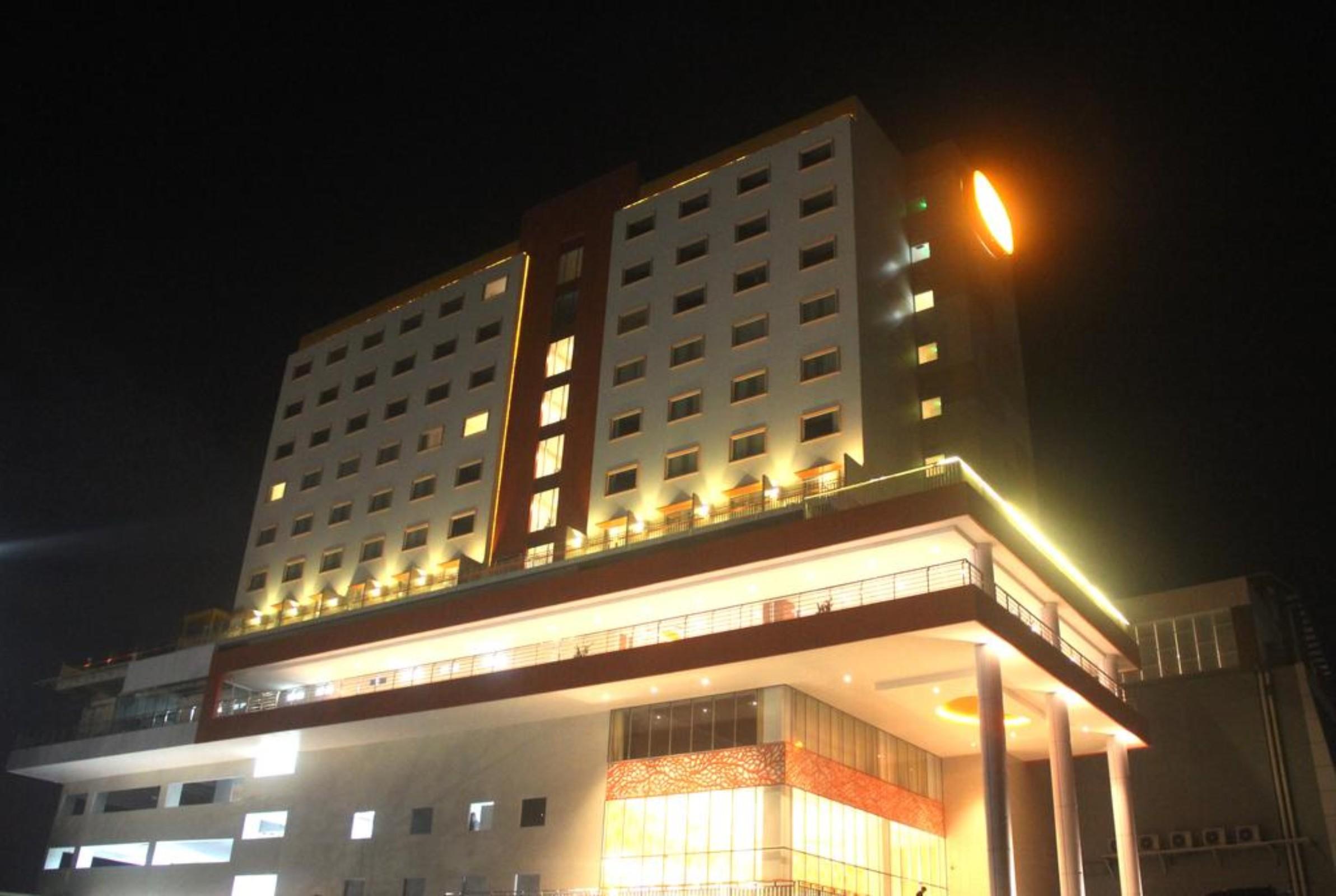 Harris Hotel Samarinda Extérieur photo