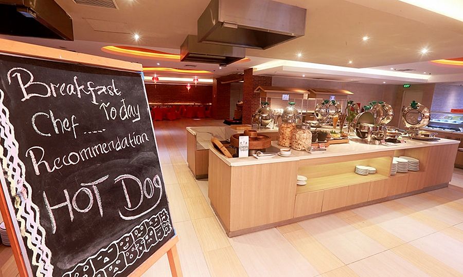 Harris Hotel Samarinda Extérieur photo